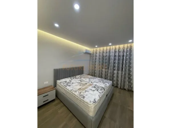 JEPET ME QERA APARTAMENT 1+1 TEK ISH PARKU 500 EURO