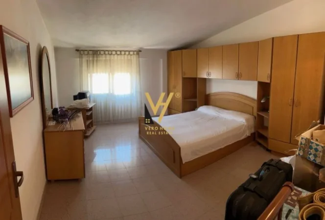 Durres, shitet apartament 2+1+Ballkon Kati 6, 115 m² 124.000 € (PLAZH HEKURUDHA)