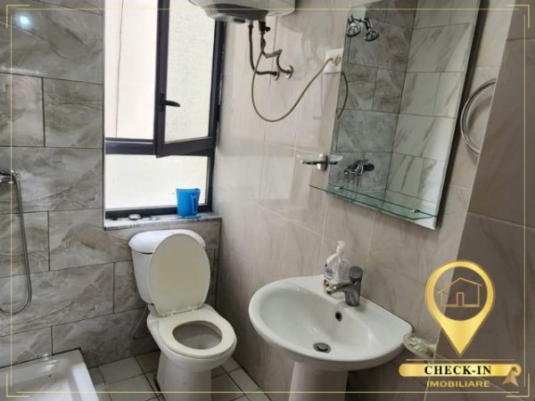 Tirane, jepet me qera apartament 2+1+Aneks+Ballkon Kati 4, 102 m² 500 € (Pallati me Shigjeta)