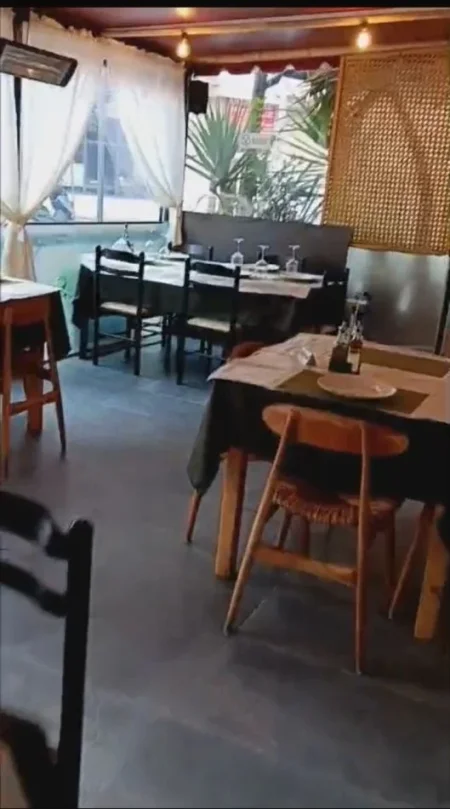 Tirane, jepet me qera ambjent biznesi Kati 0, 120 m² 1.200 € (MINE PEZA)