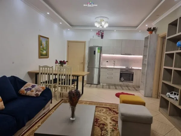 Tirane, jepet me qera apartament 2+1 Kati 7, 106 m² 470 € (astir)