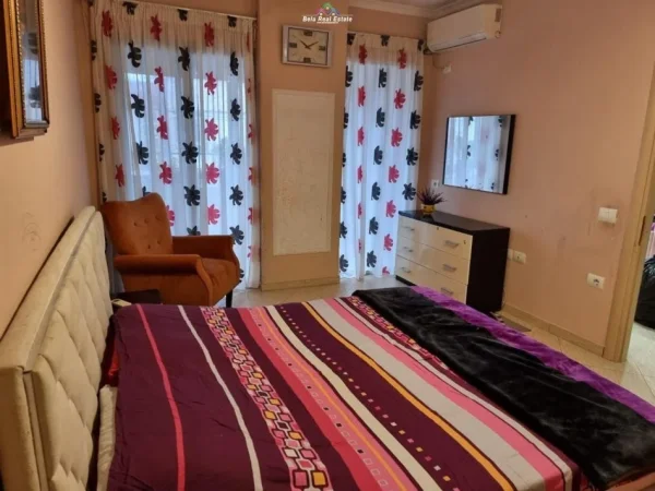 Tirane, jepet me qera apartament 2+1 Kati 7, 106 m² 470 € (astir)