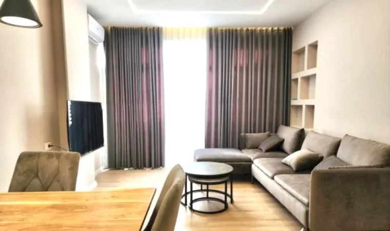 Tirane, shitet apartament 1+1 , 105 m² 165.000 € (BULEVARDI MIGJENI)