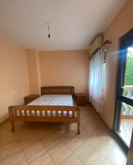 Tirane, jepet me qera apartament Kati 3, 90 m² 350 € (Kompleksi Malajzian)