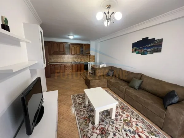 APARTAMENT 2+1 ME QERA, KOMUNA E PARISIT