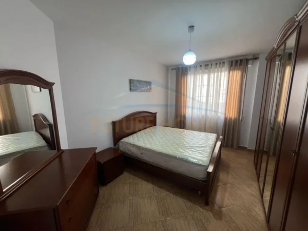 APARTAMENT 2+1 ME QERA, KOMUNA E PARISIT