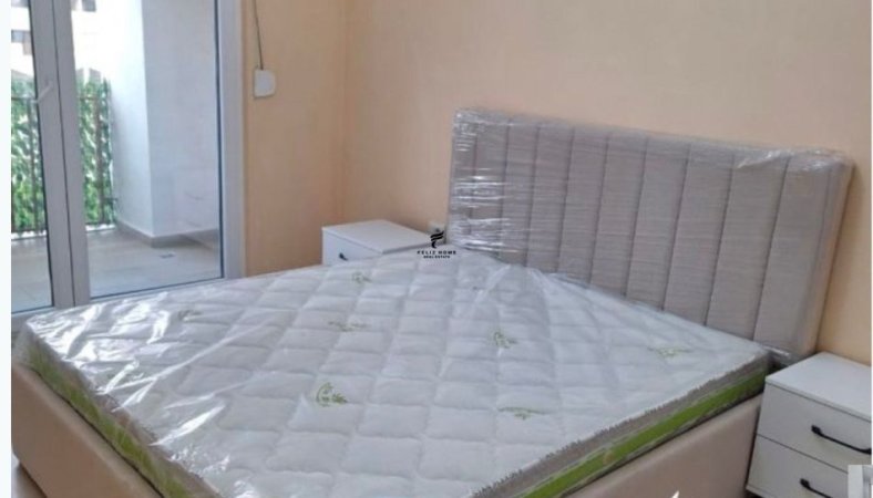 Tirane, jepet me qera apartament 2+1+Ballkon Kati 2, 119 m² 500 € (5 MAJI)