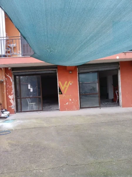 Tirane, jepet me qera magazine Kati 0, 100 m² 300 € (ISH TREGU ELEKTRIK)