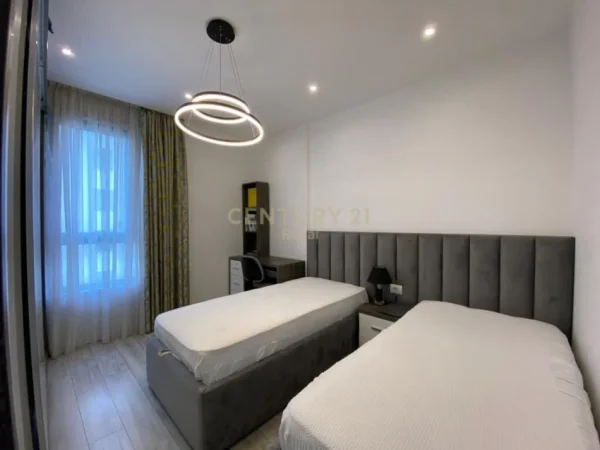 Tirane, shitet apartament Kati 2, 102 m² 185.000 € 