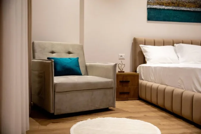 Tirane, jepet me qera apartament 1+1 Kati 5, 40 m² 40 € (Rruga Luigj Gurakuqi, Tirana, Albania)