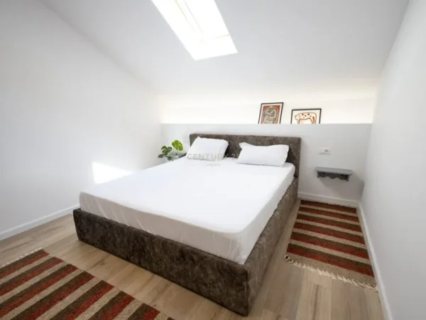 Tirane, shitet apartament+verande | Penthouse 3+1 Kati 6, 173 m² 200.000 € (Tufine)