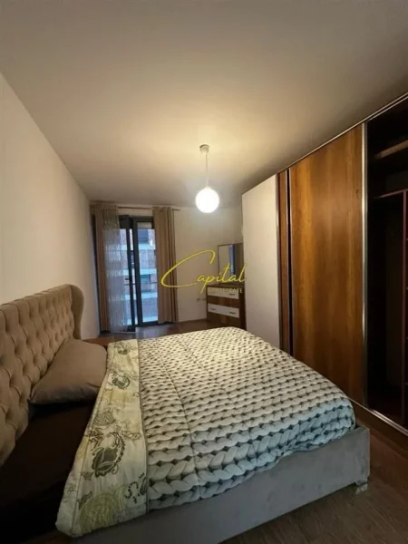 Tirane, jepet me qera apartament 2+1 Kati 6, 100 m² 700 € (DON BOSKO)