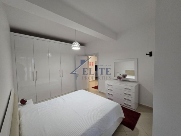 Tirane, jepet me qera apartament 2+1+Ballkon Kati 3, 100 m² 600 € (Tirana Golden Park)