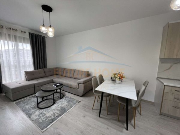 Tirane, jepet me qera apartament 1+1 Kati 4, 500 € (UNAZA RE)   UNA49863