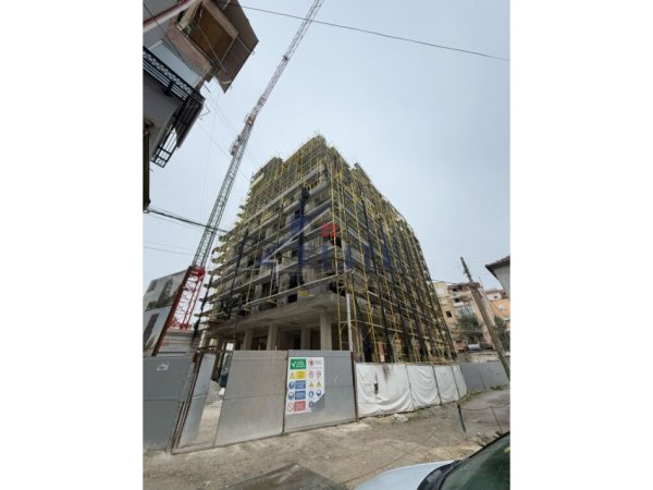 Tirane, shitet apartament 2+1+Ballkon Kati 4, 160 m² 559.380 € (Myslym Shyri)