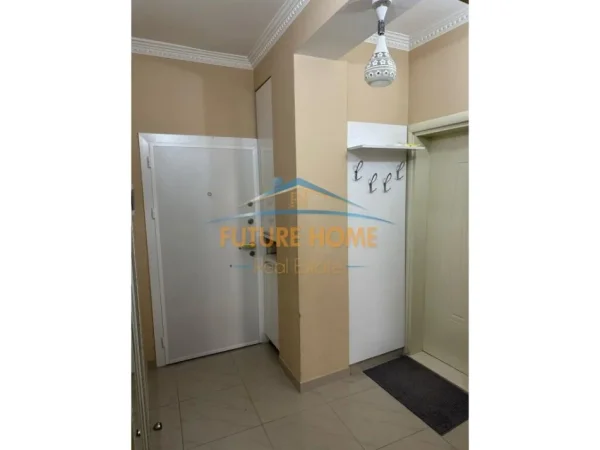 SHITET APARTAMENT 1+1 NE RRUGE BARDHYL PRANE OSLOS