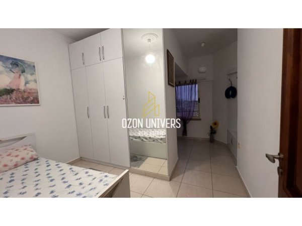 Tirane, shitet apartament 3+1+Ballkon Kati 8, 122 m² 280.000 €
