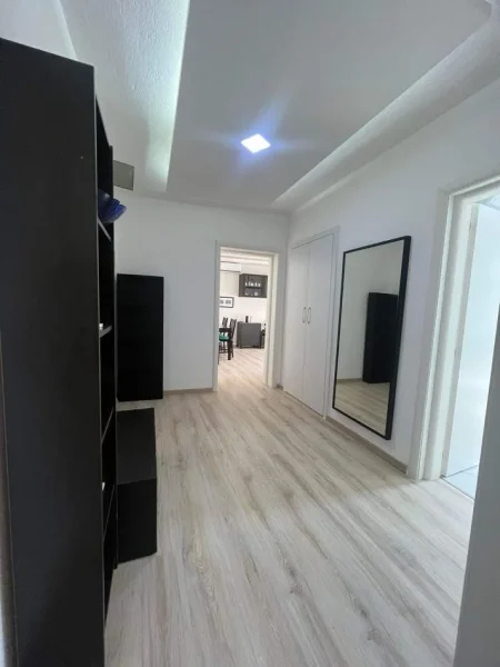 Gjirokaster, shes apartament 1+1+Ballkon Kati 4, 70 m² 55.000 € (gjirokaster)