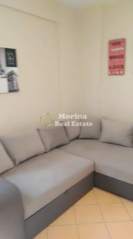 Tirane, jepet me qera apartament 1+1 Kati 5, 70 m² 500 € (Liqeni Thate)