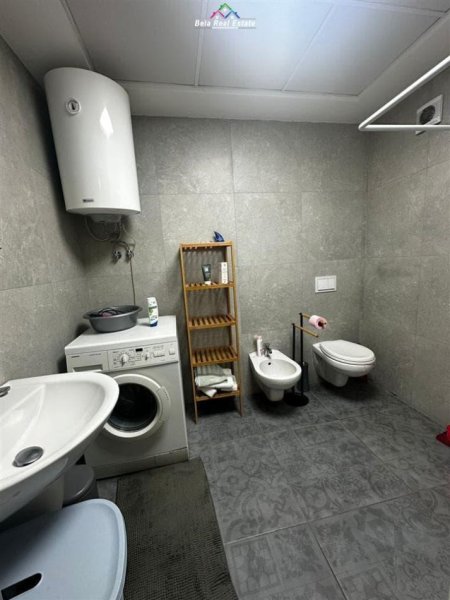 Tirane, jepet me qera apartament 2+1 Kati 6, 96 m² 700 € (don bosko)