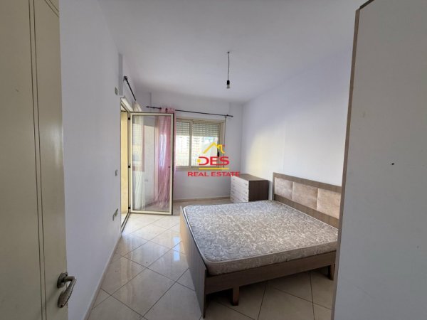 Vlore, shitet apartament 1+1 Kati 2, 55 m² 105.000 € (Rruga Sadik Zotaj)