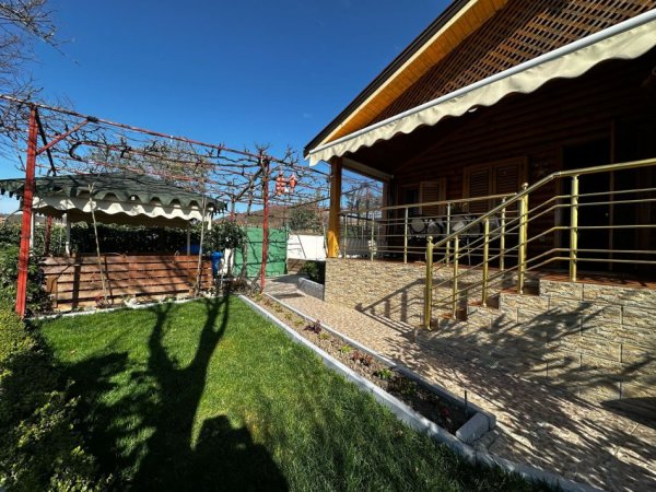 Gjiri Lalezit | Hamallaj, shitet Vile 2+1+Aneks+Ballkon Kati 1, 205 m² 140.000 € (gjiri i lalzit)