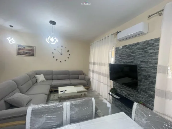 Tirane, jepet me qera apartament 2+1 Kati 2, 120 m² 500 € (5 maji)