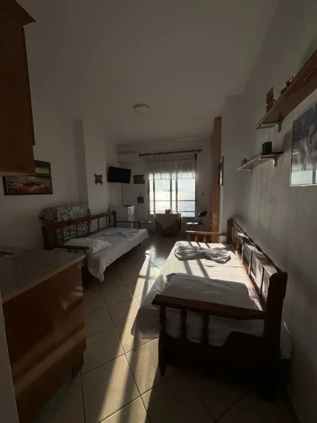 Durres, shitet garsonier 1+1 Kati 3, 33 m² 70.000 € (Shkembi i kavajes)