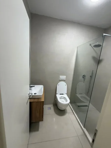 Durres, shitet apartament 1+1+Ballkon Kati 2, 74 m² 73.000 € 