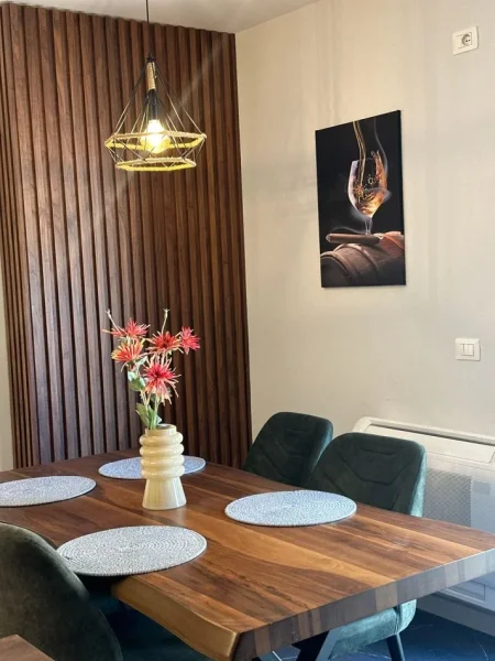 Durres, shitet apartament 2+1+Aneks+Ballkon Kati 12, 132 m² 360.000 € (Vollga)