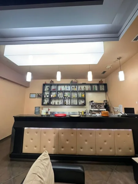 Durres, shitet ambjent biznesi Kati 0, 83 m² 200.000 € (Ish Rajoni| Lagja 5)