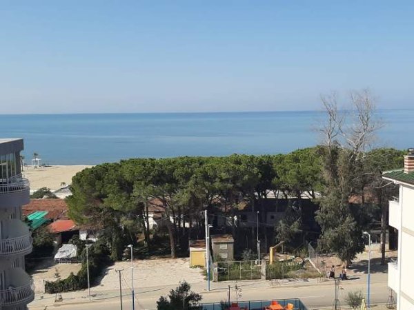 Kavaje, shes Penthouse 4+1 240.000 Euro (Golem Kavaje)