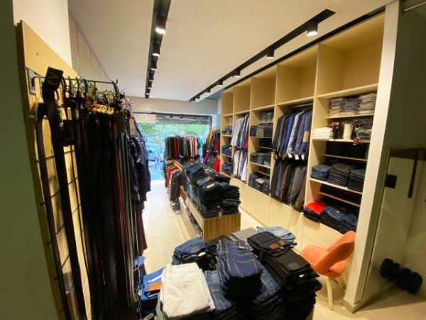 Toptani OKAZION!!! Shes dyqan 349.000 Euro (Kati 0, 41 m² George W Bush)