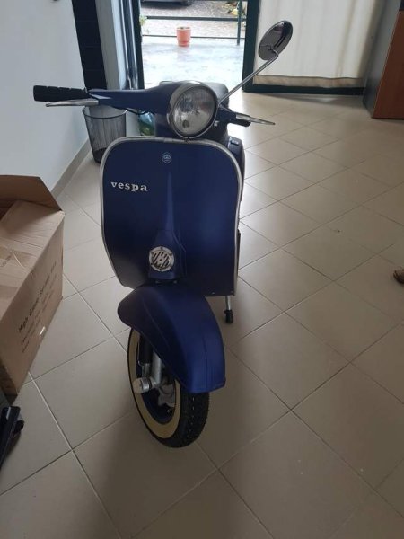 Tirane, shes Scooter Vespa Primavera Viti 1979, 3.000 Euro