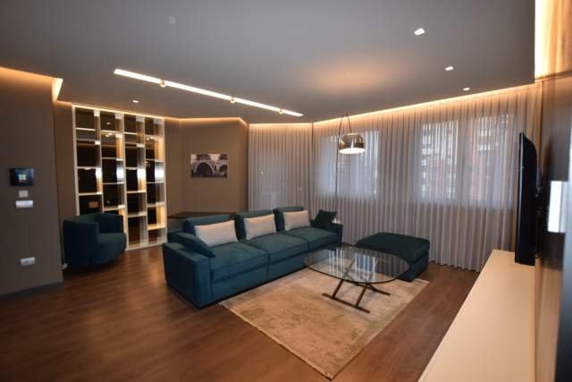 Tirane, shes apartament 2+1+BLK Kati 6, 109 m² 310.000 Euro (Qender)