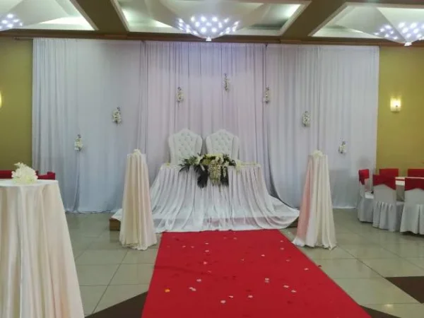 SHIJAK  shes Restorant ambjent biznesi 2 kate, 1.800 m² 1.250.000 Euro (Shijak)