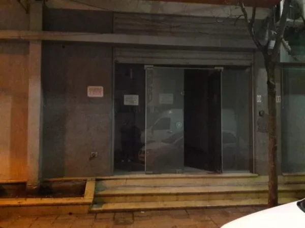 Tirane, shes dyqan Kati 1, 47 m² 88000 Euro Rr Fortuzi