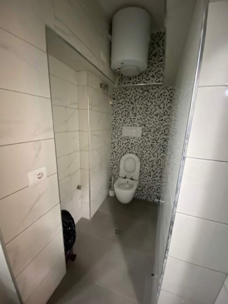 Tirane, shes apartament 2+1+BLK 150 m² 215.000 Euro (Kryqezimi 21 Dhjetorit)