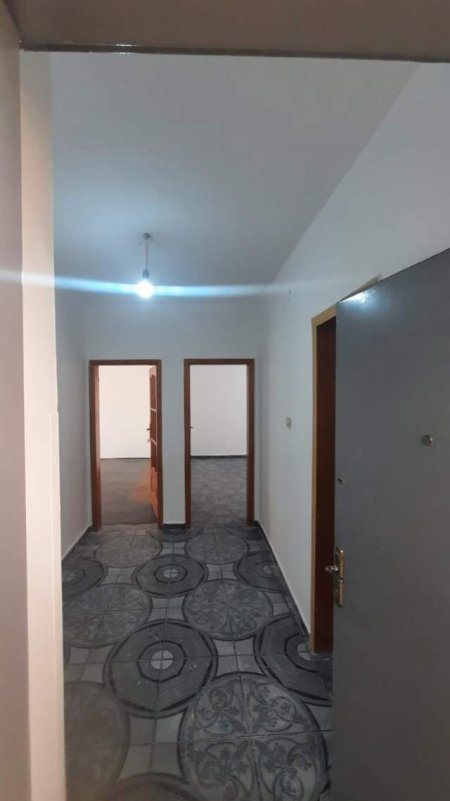 Tirane, shitet apartament 2+1 Kati 3, 68 m² 90.000 Euro (21 dhjetori)