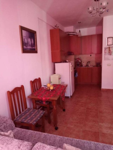Tirane, jepet me qera apartament 1+1+BLK Kati 6, 61 m² 290 Euro (Astir)