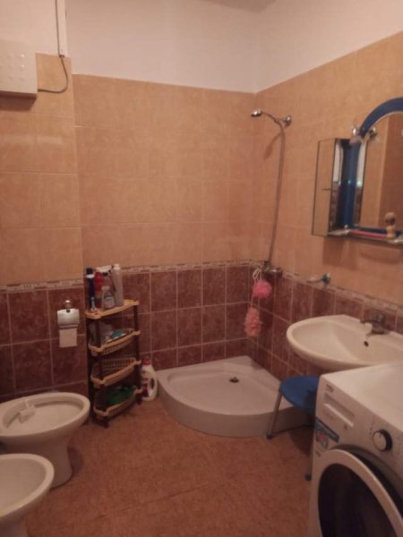 Tirane, jepet me qera apartament 1+1+BLK Kati 6, 61 m² 290 Euro (Astir)