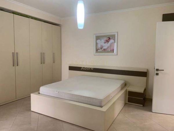 Tirane, jepet me qera apartament 2+1+BLK Kati 2, 102 m² 500 Euro (Kopshti Botanik)