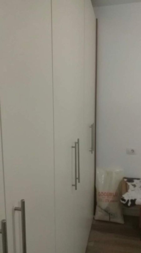 Tirane, jepet me qera shtepi 1+1 Kati 1, 70 m² 350 Euro (rruga Hoxha Tahsim)