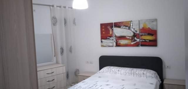 Tirane, jap me qera apartament 1+1 Kati 2, 63 m² 400 Euro,  Rr."Ali Demi"
