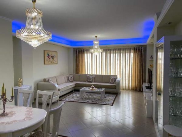 Tirane, shes apartament Kati 5, 171 m² 290.000 Euro (Fadil Rada)
