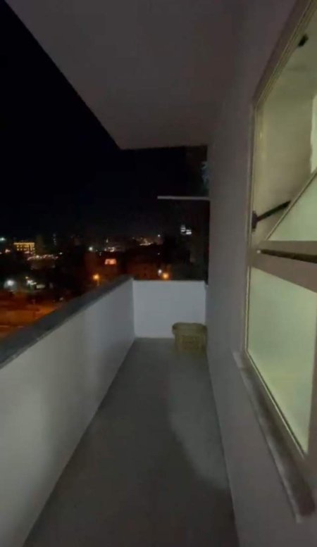 Tirane, jepet me qera apartament 1+1+BLK Kati 6, 70 m² 400 Euro (perballe Kompleksit Delijorgji)