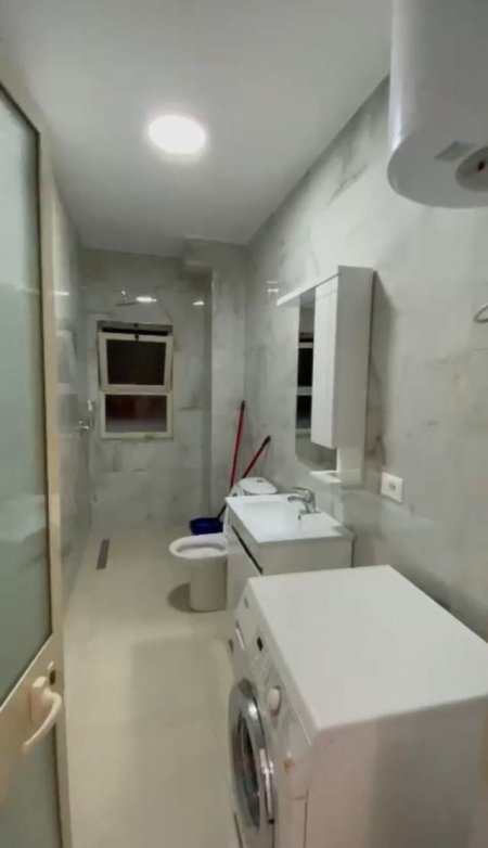 Tirane, jepet me qera apartament 1+1+BLK Kati 6, 70 m² 400 Euro (perballe Kompleksit Delijorgji)