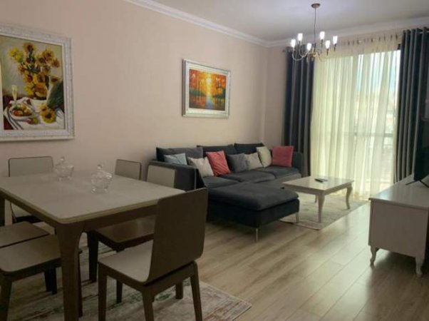 Tirane, jepet me qera apartament 2+1+BLK Kati 3, 105 m² 450 Euro (rruga Gramoz Pashko)