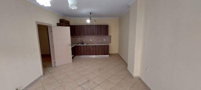 Tirane, shitet apartament 2+1+BLK Kati 1, 103 m² 105.000 Euro (Oxhaku)