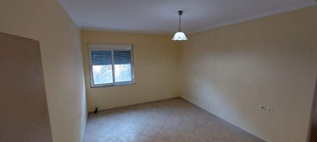 Tirane, shitet apartament 2+1+BLK Kati 1, 103 m² 105.000 Euro (Oxhaku)